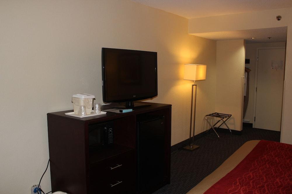 Comfort Inn Feasterville - Trevose Extérieur photo