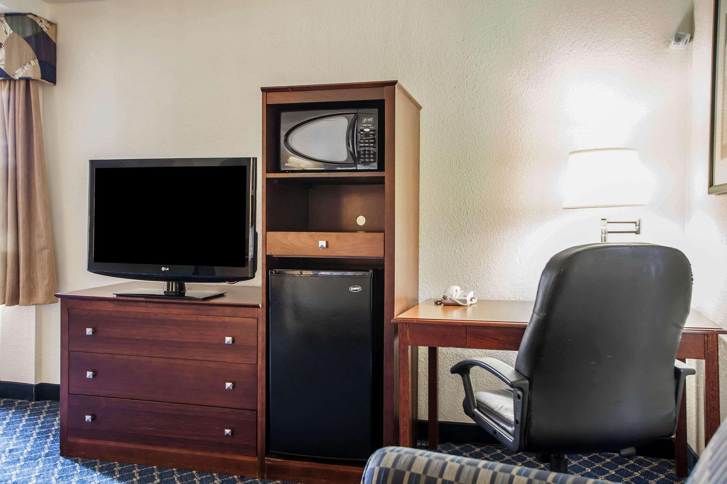 Comfort Inn Feasterville - Trevose Extérieur photo