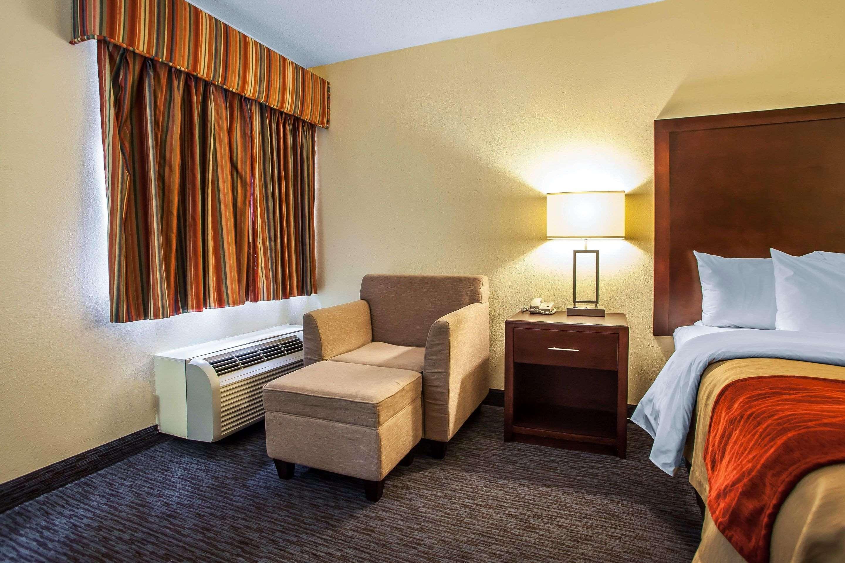 Comfort Inn Feasterville - Trevose Extérieur photo