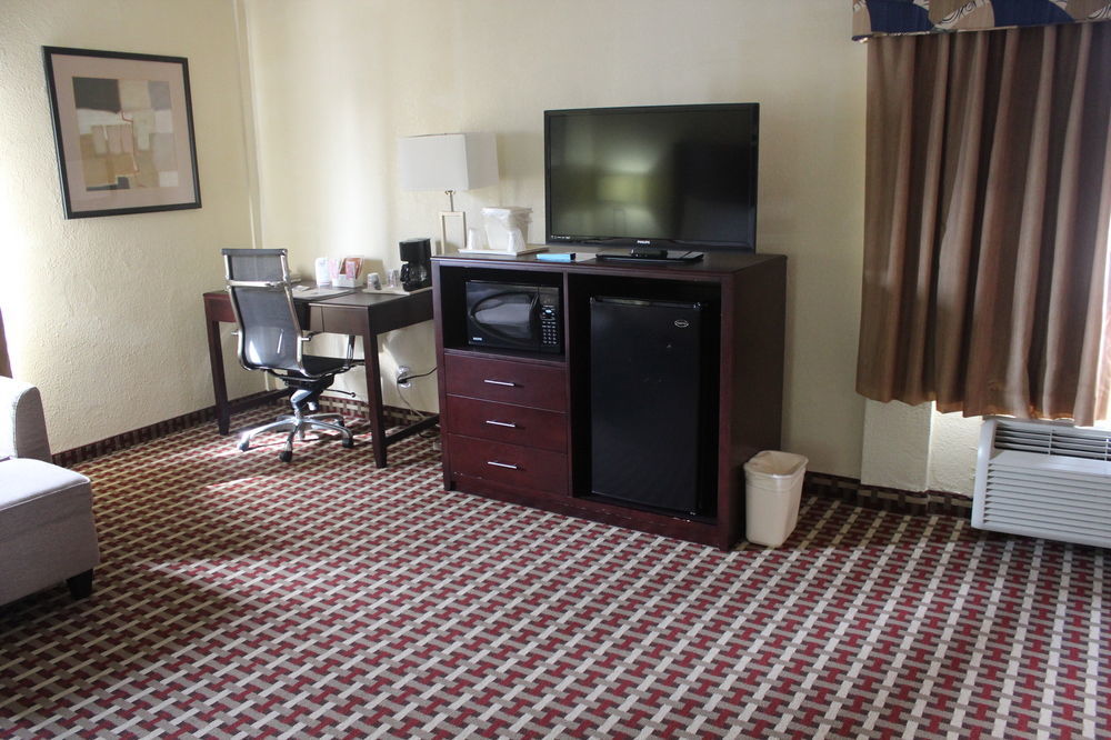 Comfort Inn Feasterville - Trevose Extérieur photo